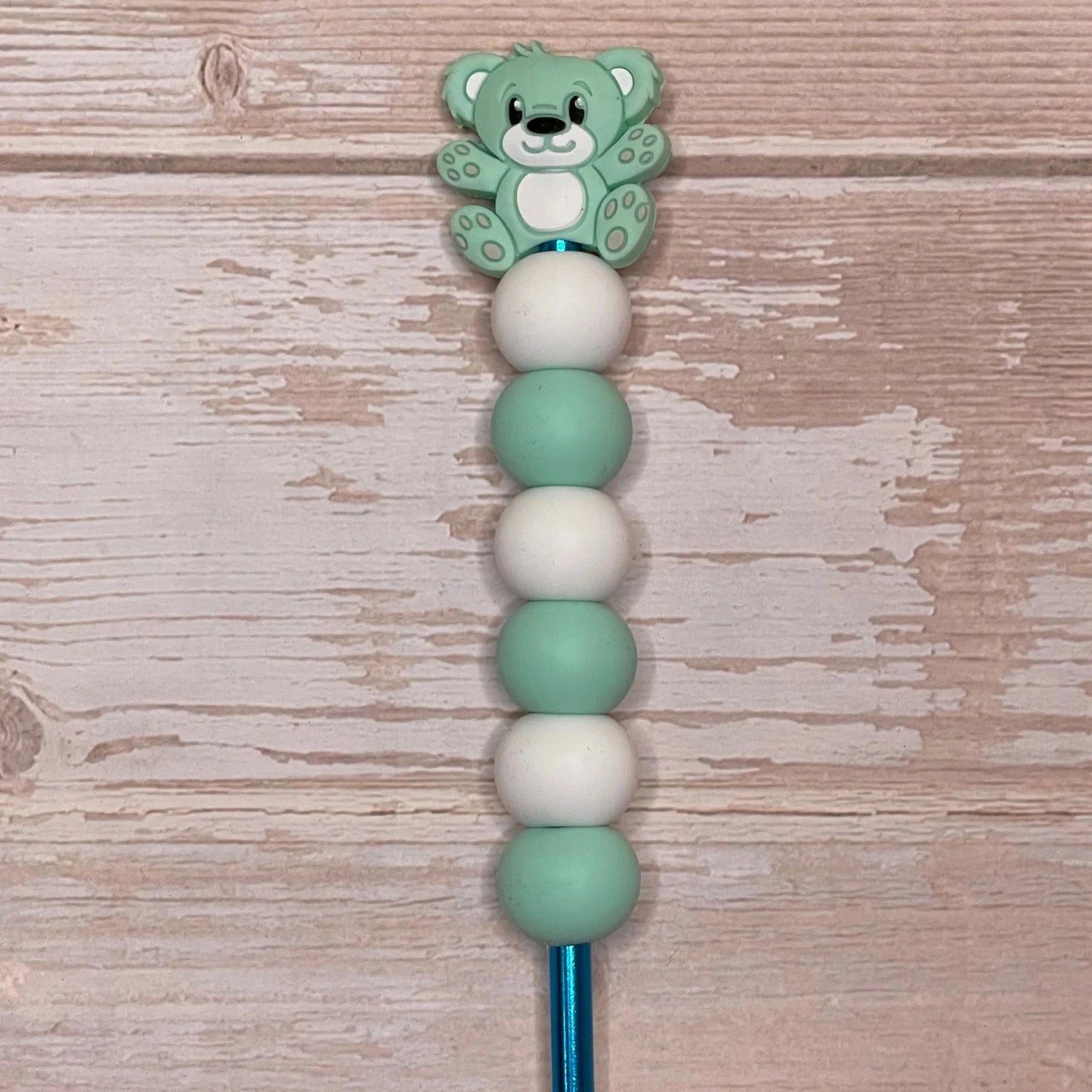 Bear Beaded Crochet Hook - Little Luvin Stitches
