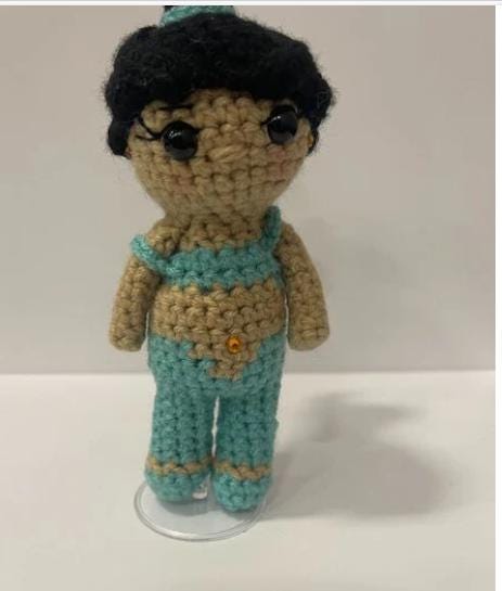 Jasmin Beauty Handmade Plushie - Little Luvin Stitches